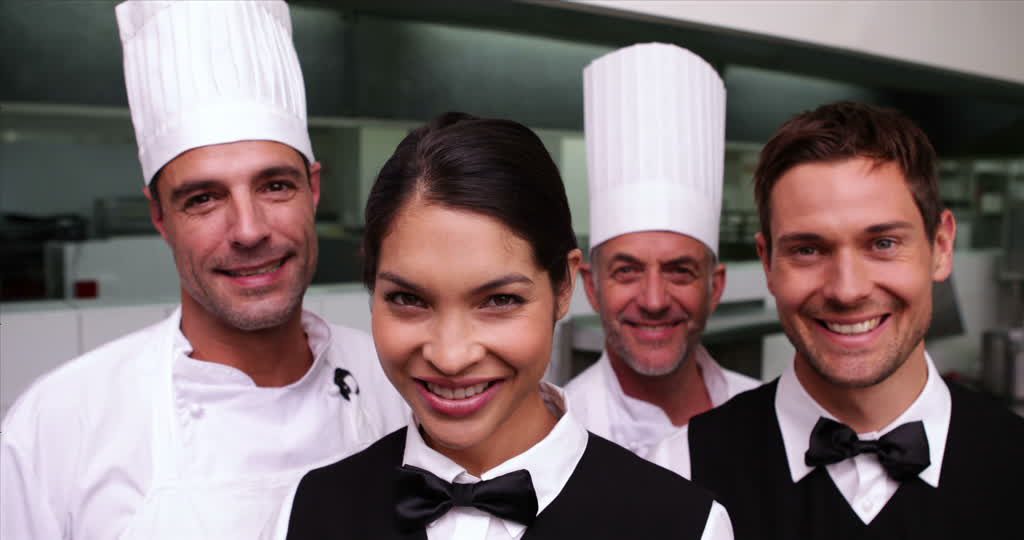 Camareros/Cocineros para NUEVA APERTURA