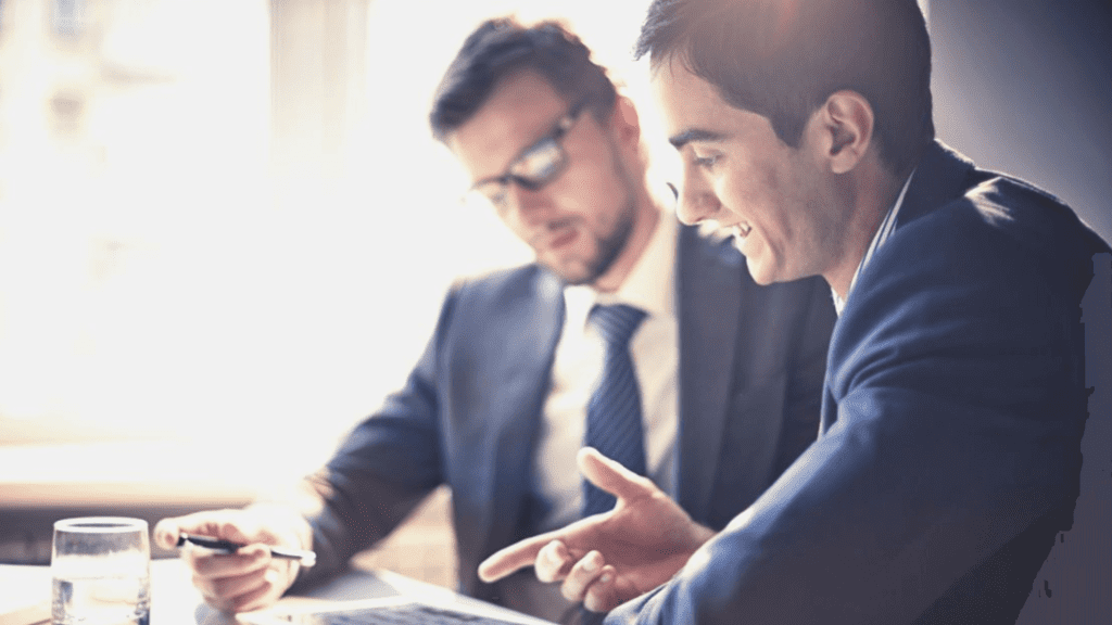 COMERCIAL JOVEN CON O SIN EXPERIENCIA 2.500€