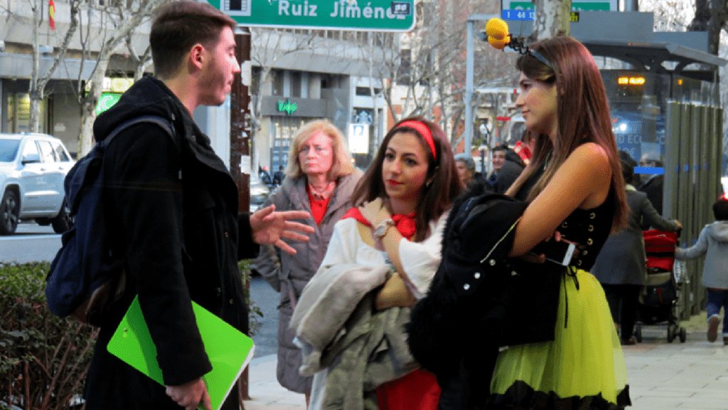 Azafata/o- Promotor/a ONG 4h diarias (Madrid)