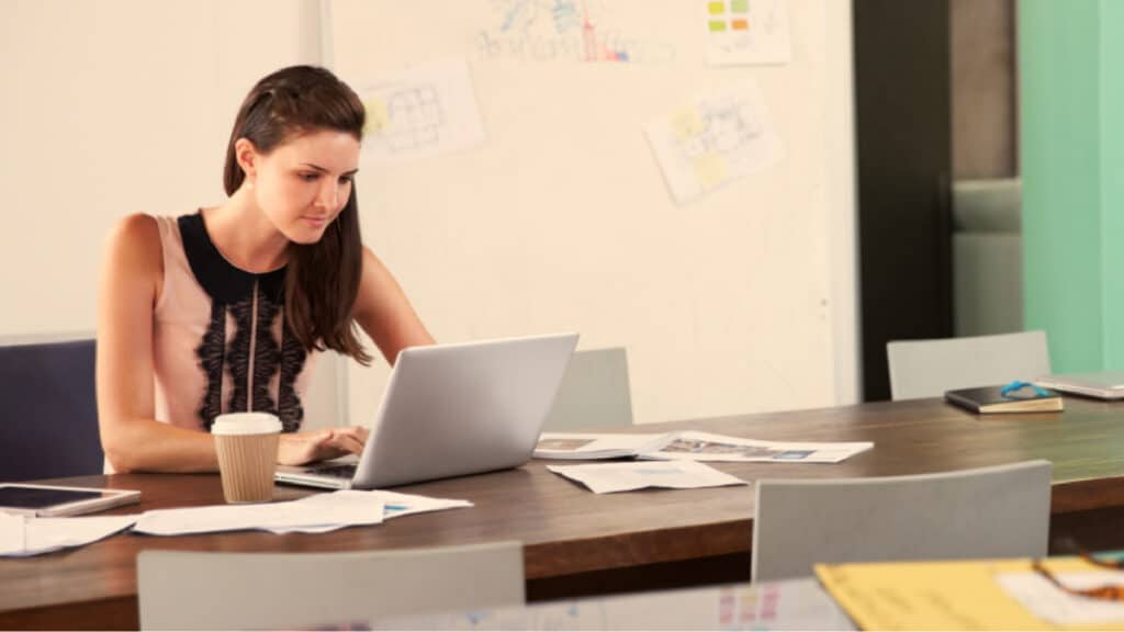 Auxiliar administrativo CON CERTIFICADO DISCAPACIDAD