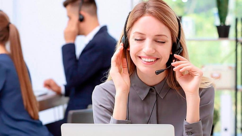 ATENCIÓN AL CLIENTE con ALEMAN (H/M) con Certificado de discapacidad